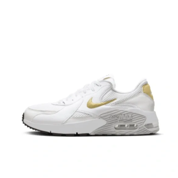 Nike Air Max EXCEE - WHITE/SATURN GOLD-SUMMIT WHITE - women’s 9.5 - Picture 2 of 8